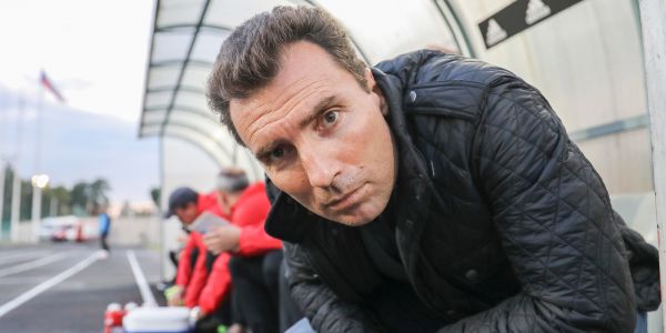 Фото - Огненные цитаты. Александр Григорян – о фанатах-«червях», Махачкале и «бабском» футболе Огненные цитаты. Александр Григорян – о фанатах-«червях», Махачкале и «бабском» футболе