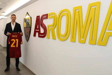 фото - Неманья Матич будет работать под руководством Моуринью в третий раз за всю карьеру Неманья Матич будет работать под руководством Моуринью в третий раз за всю карьеру