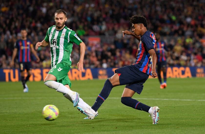 Испания. Ла Лига новости - Ла Лига: «Барселона» разгромила «Бетис», Ламин Ямал стал самым молодым дебютантом в чемпионате за всю историю «сине-гранатовых». Обзор матча + фото + видео (29.4.2023) - Football-fun-live.com -