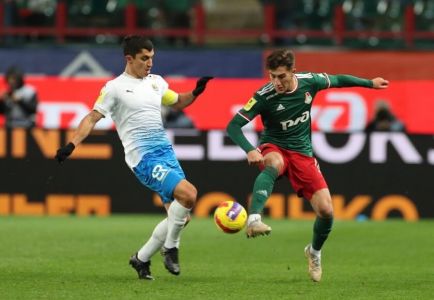 фото - РПЛ: «Локомотив» обыграл «Сочи» и добыл первую победу при Гисдоле. Обзор + видео РПЛ: «Локомотив» обыграл «Сочи» и добыл первую победу при Гисдоле. Обзор + видео