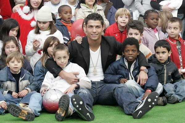 ronaldu-blagotvoritelnost-min