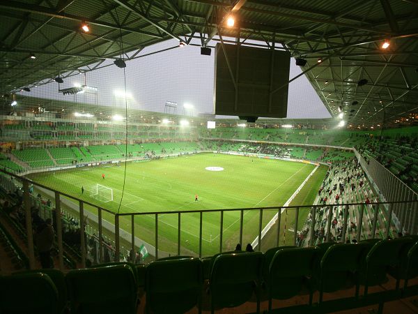 Гронинген хераклес. Гронинген стадион. hitachi capital mobility stadion. спарта роттердам стадион. стадион хераклес.
